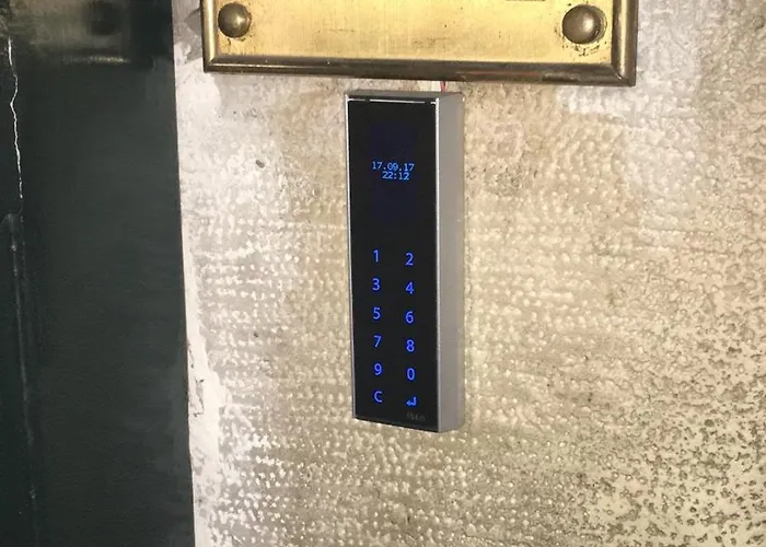 Private Luxury Apartment *