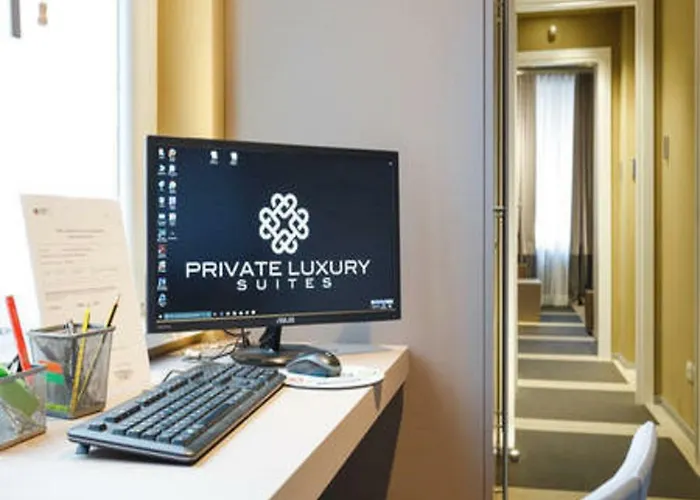 Private Luxury Rom