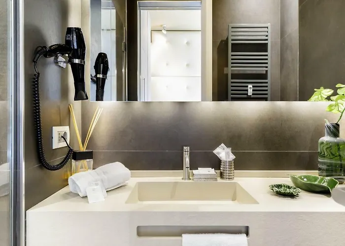 Private Luxury * Rom